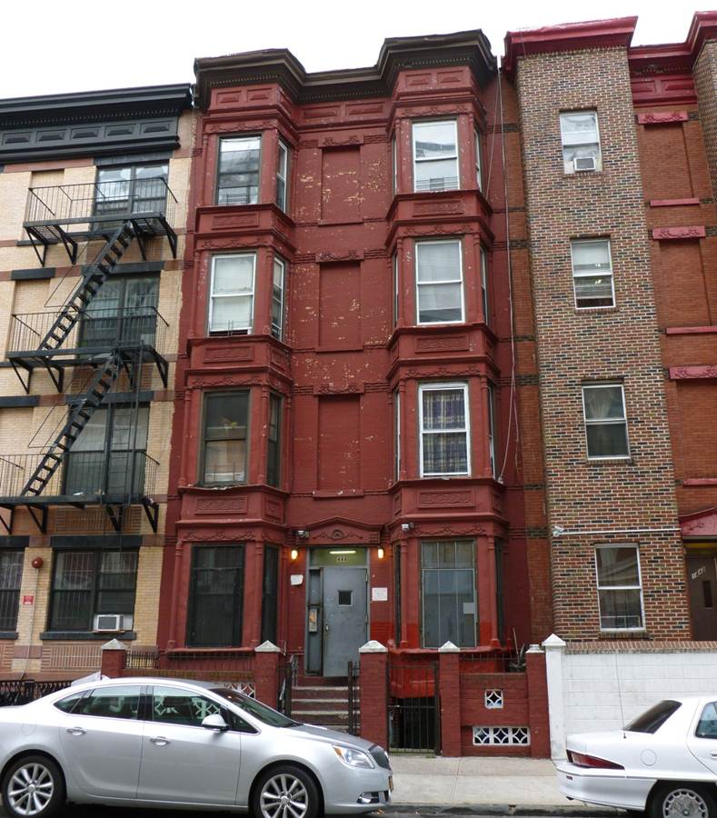 Eight-Unit Multifamily in Crown Heights – TerraCRG