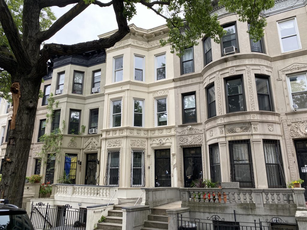Limestone Multifamily Property in the Crown Heights North Historic